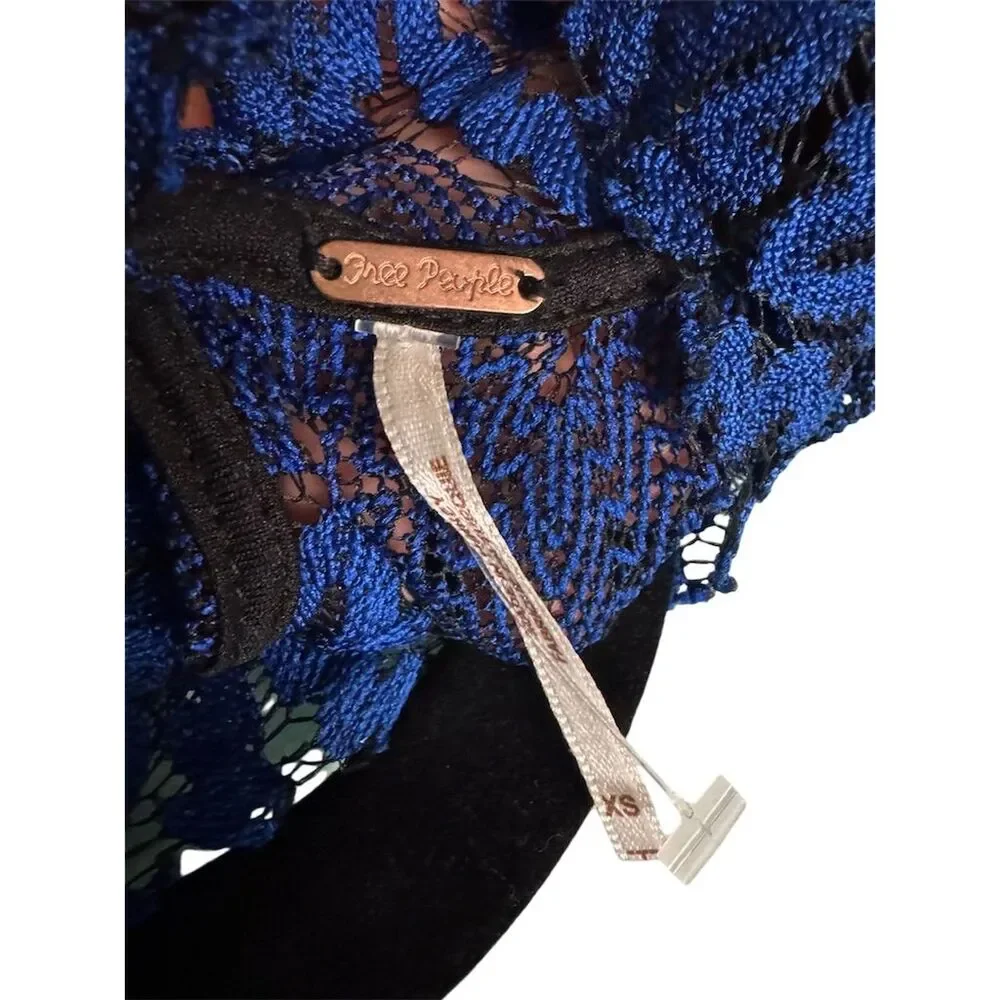 Free People XS Blue Crochet Lace Bell Sleeve Mini Dress Casual - Picture 6 of 6